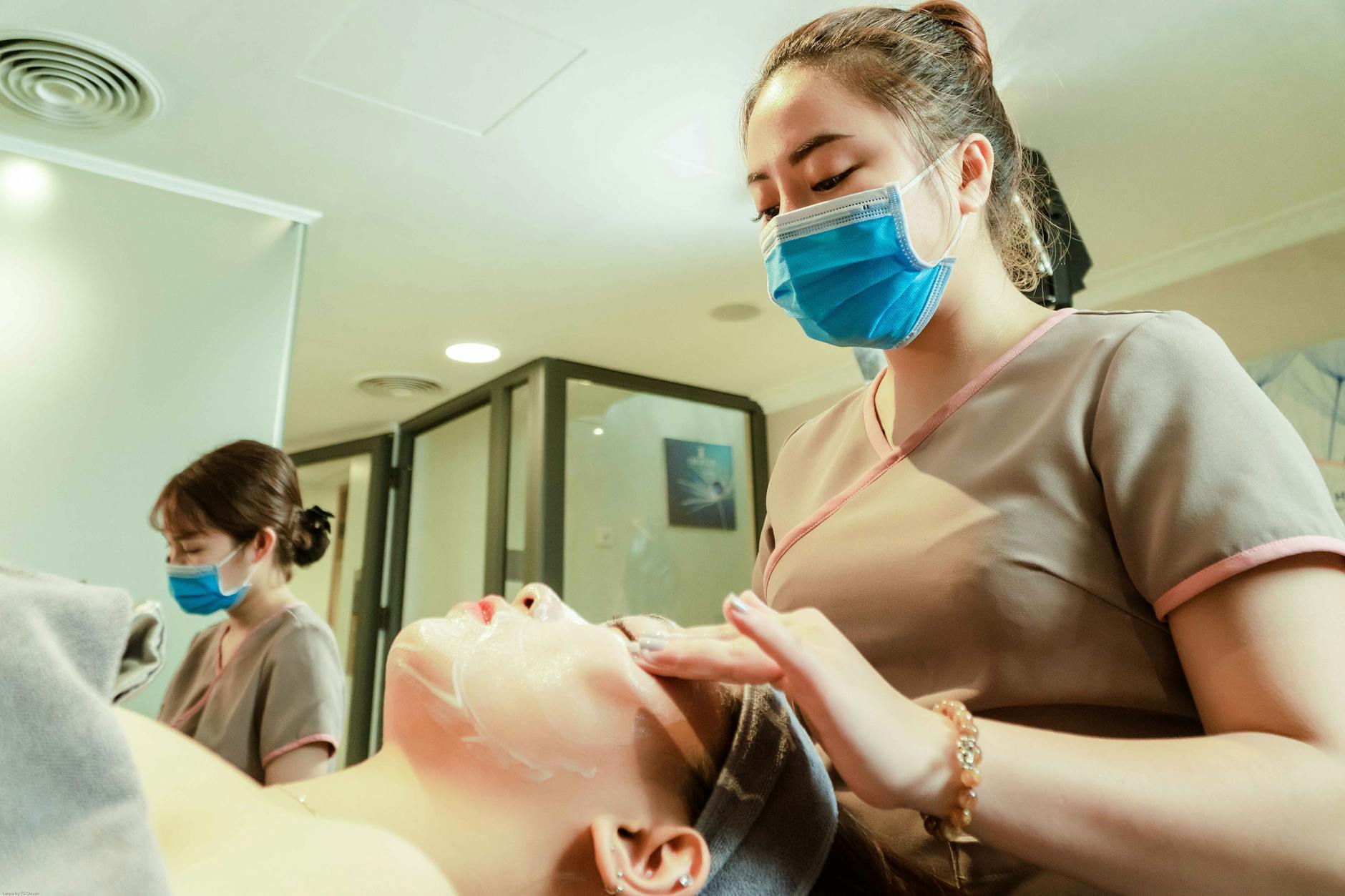 Professional facial treatment at Beautymii salon in Ang Mo Kio